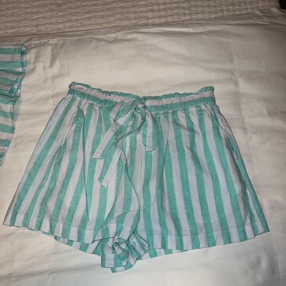 Stoney Clover LN x Target Set - Picture 3 of 5